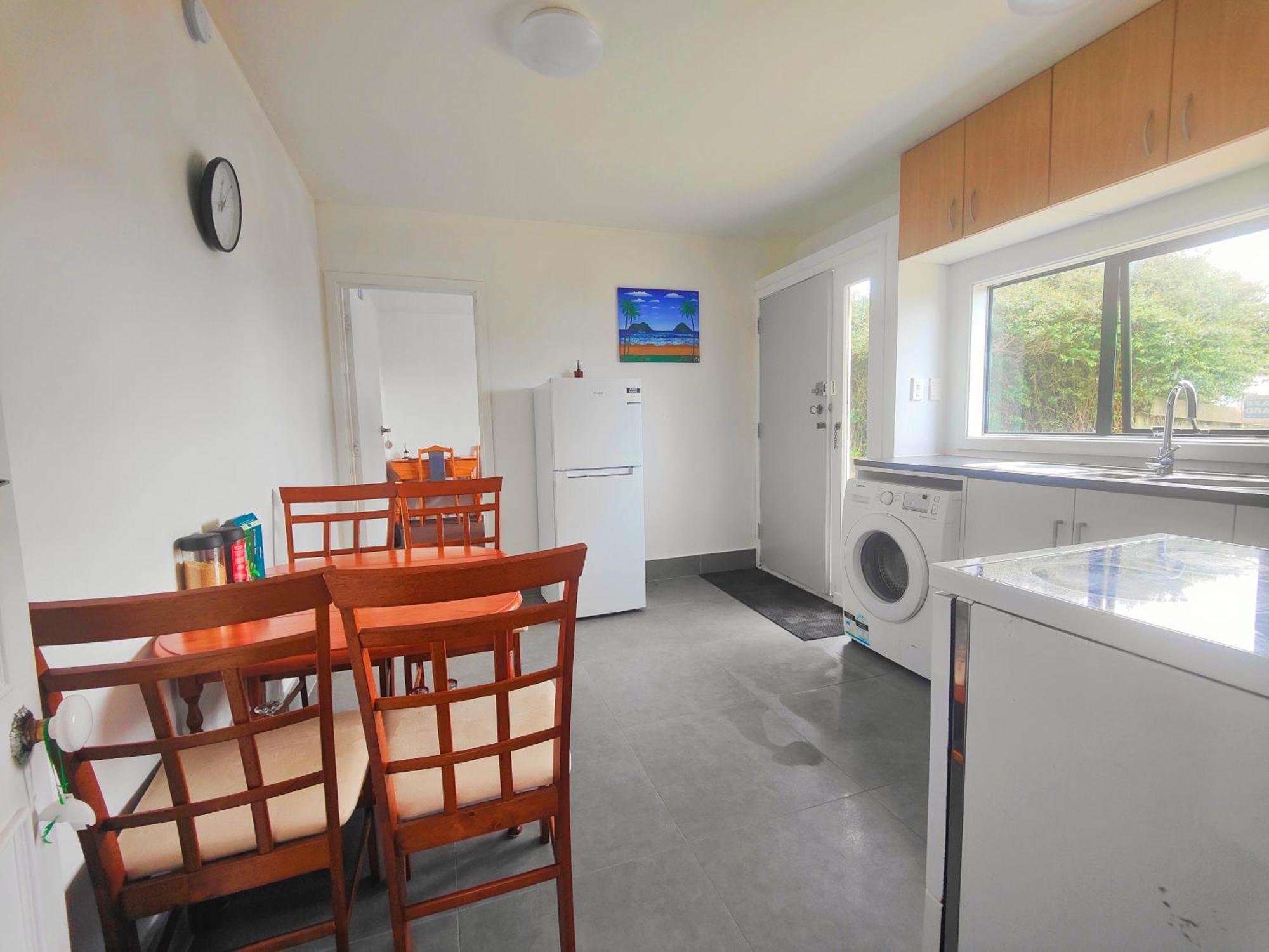 From 160 For Two Bedrooms Property In Wellington Exterior photo